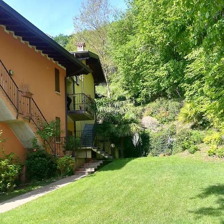 Relax Vista Lago Villanuova sul clisi Exterior foto